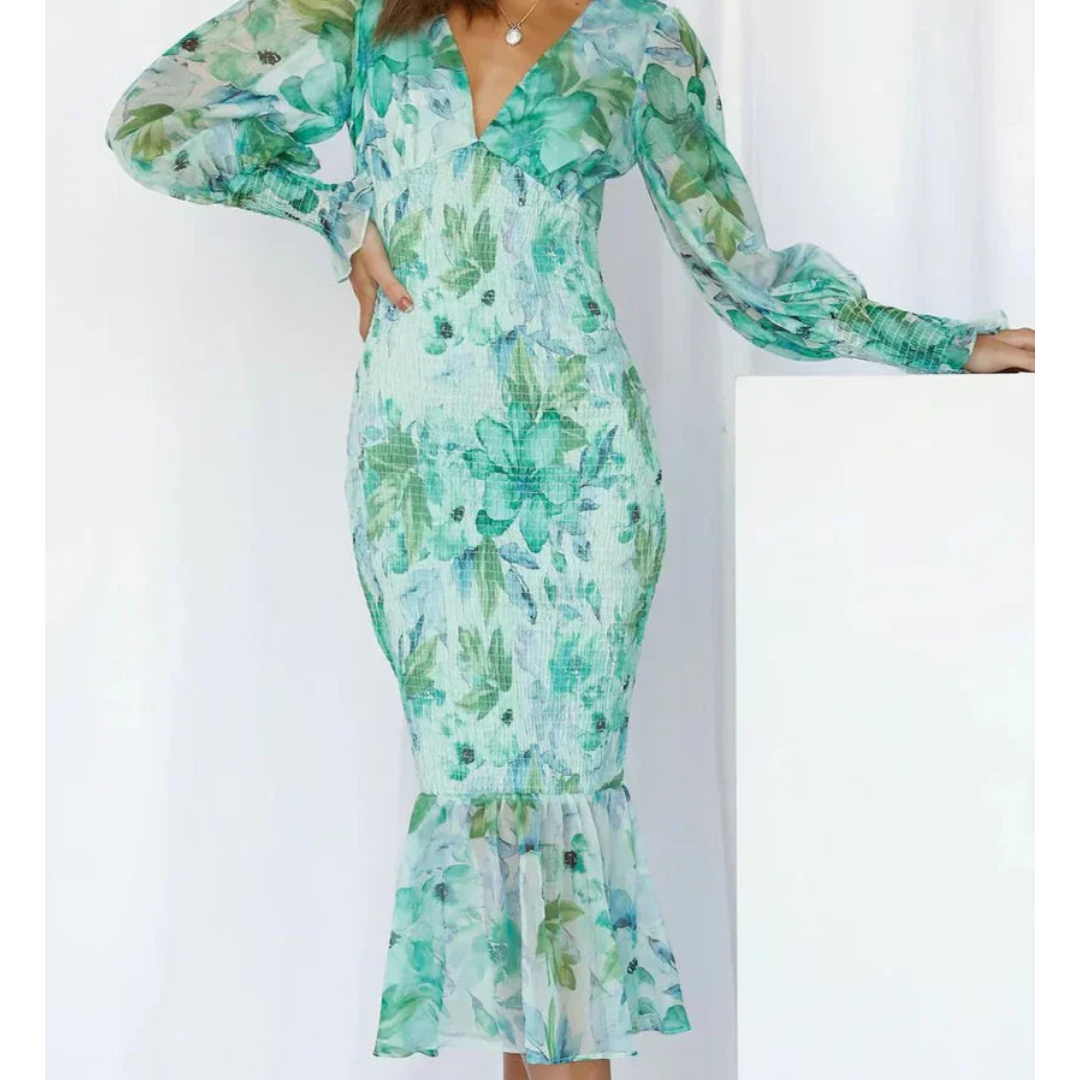 Robe midi florale ajustée à manches en voile