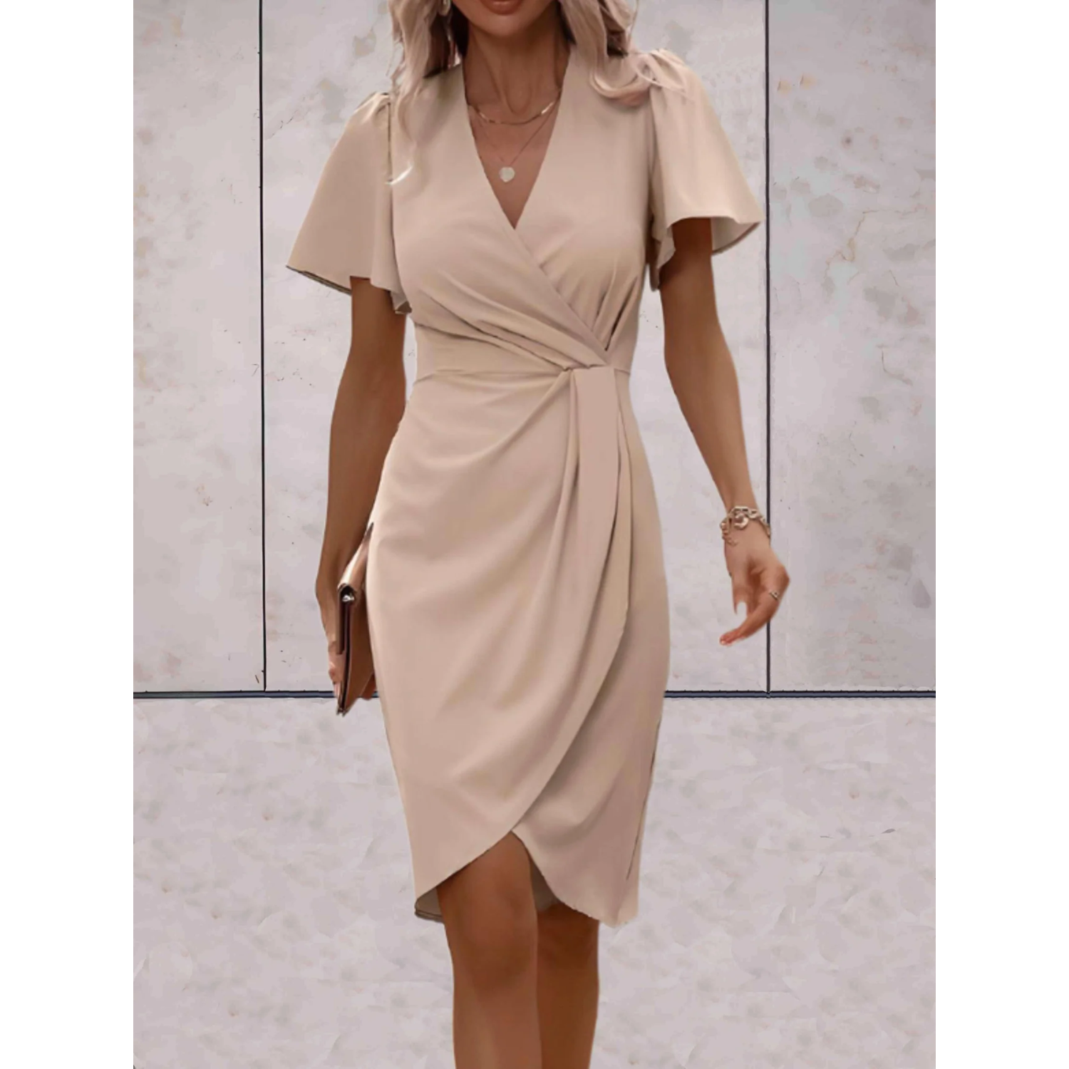 Robe Portefeuille à Manches Papillon