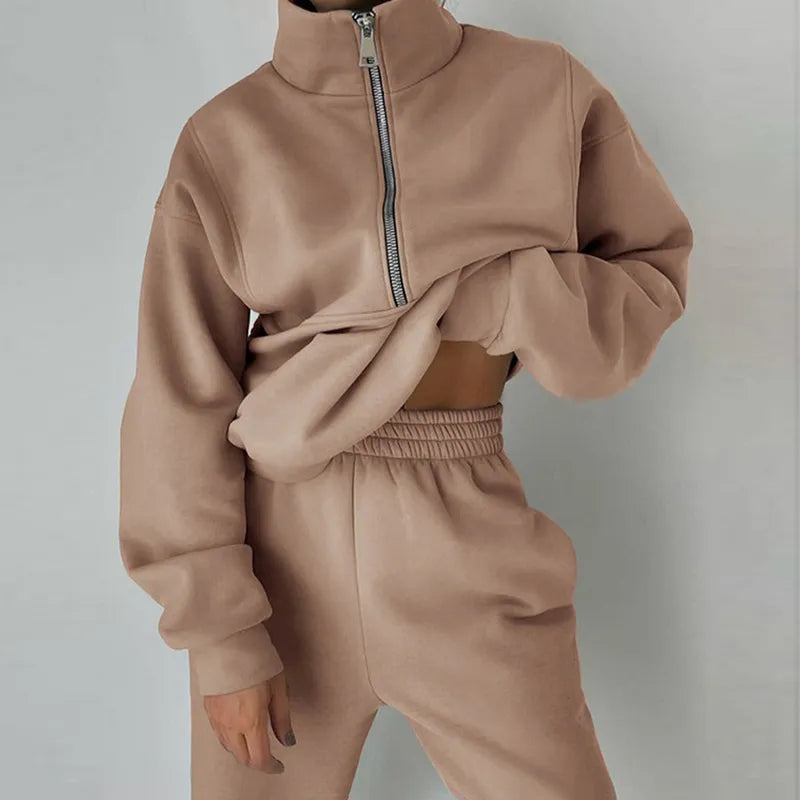 Ensemble sportswear zippé | Confort moderne | Look casual tendance