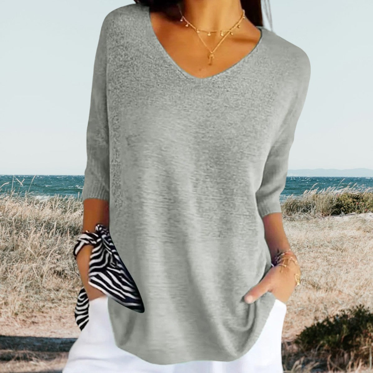 Pull léger col V | Douceur & fluidité | Style décontracté chic
