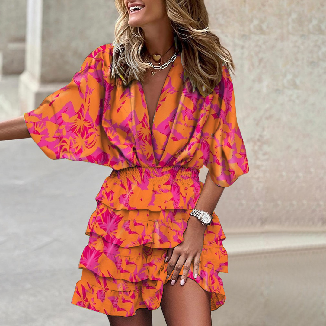 Robe courte tropicale | Décolleté croisé | Chic & fluidité estivale