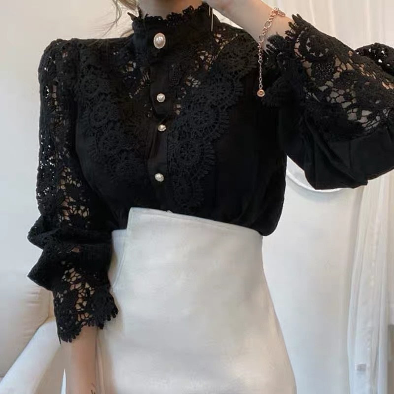 Blouse dentelle romantique