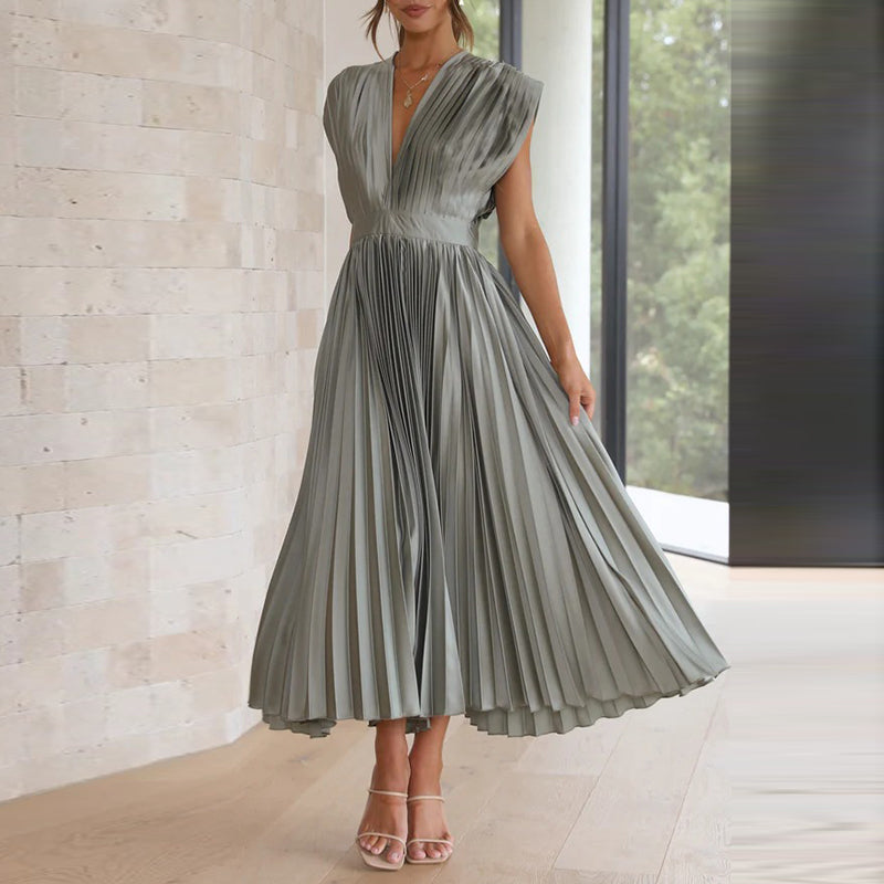 Robe plissée élégante | Décolleté en V | Fluidité & raffinement