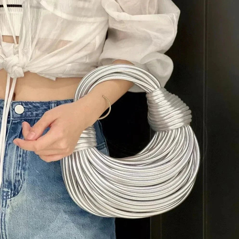 Lavinque Bags Argent / Taille Unique Sac à Main Sculptural | Design Unique | Élégance Dorée