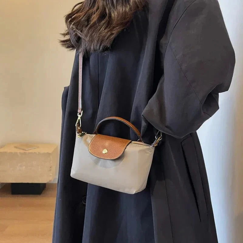 Lavinque Bags Beige Mini Sac à Main Chic | Bleu Marine & Marron | Élégant et Compact