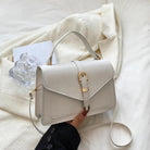 Lavinque Bags Blanc Sac Bandoulière Élégant à Boucle Dorée | Noir Classique | Sophistication et Polyvalence