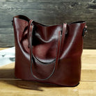 Lavinque Bags Le vin / Taille Unique Sac Cabas Élégant | Cuir Synthétique & Bandoulière Ajustable | Chic & Fonctionnel