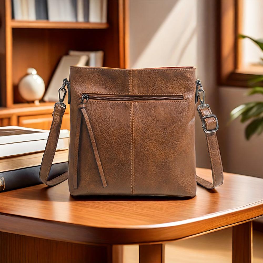 Lavinque Bags Marron Sac Bandoulière Plat | Marron | Minimaliste & Fonctionnel