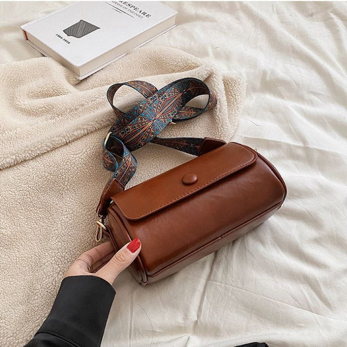 Lavinque Bags Marron / Taille Unique Sac bandoulière en cuir synthétique | Marron | Élégance et praticité