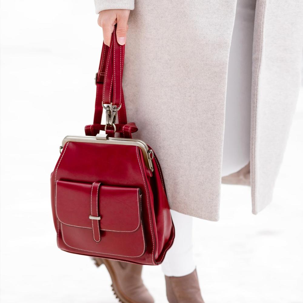 Lavinque Bags Sac à Dos Élégant à Fermoir Métallique | Rouge Bordeaux | Charme Rétro & Fonctionnalité