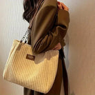 Lavinque Bags Sac à Main en Velours Côtelé | Élégance & Texture | Chic et Spacieux