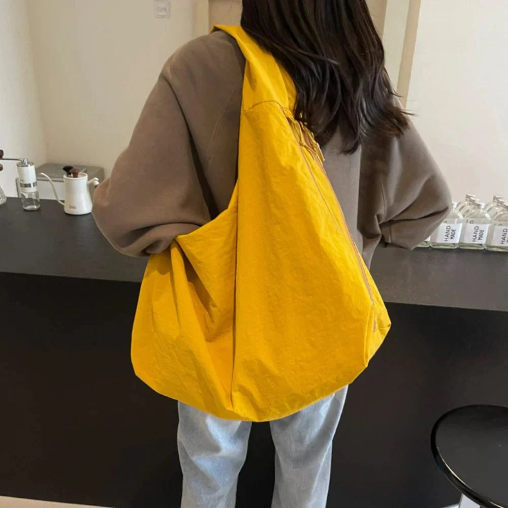 Lavinque Bags Sac Hobo Noir | Souple et Minimaliste | Ultra Léger et Tendance