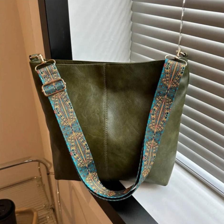 Lavinque Bags Vert / Taille Unique Sac bandoulière en cuir synthétique | Marron | Élégance et praticité au quotidien