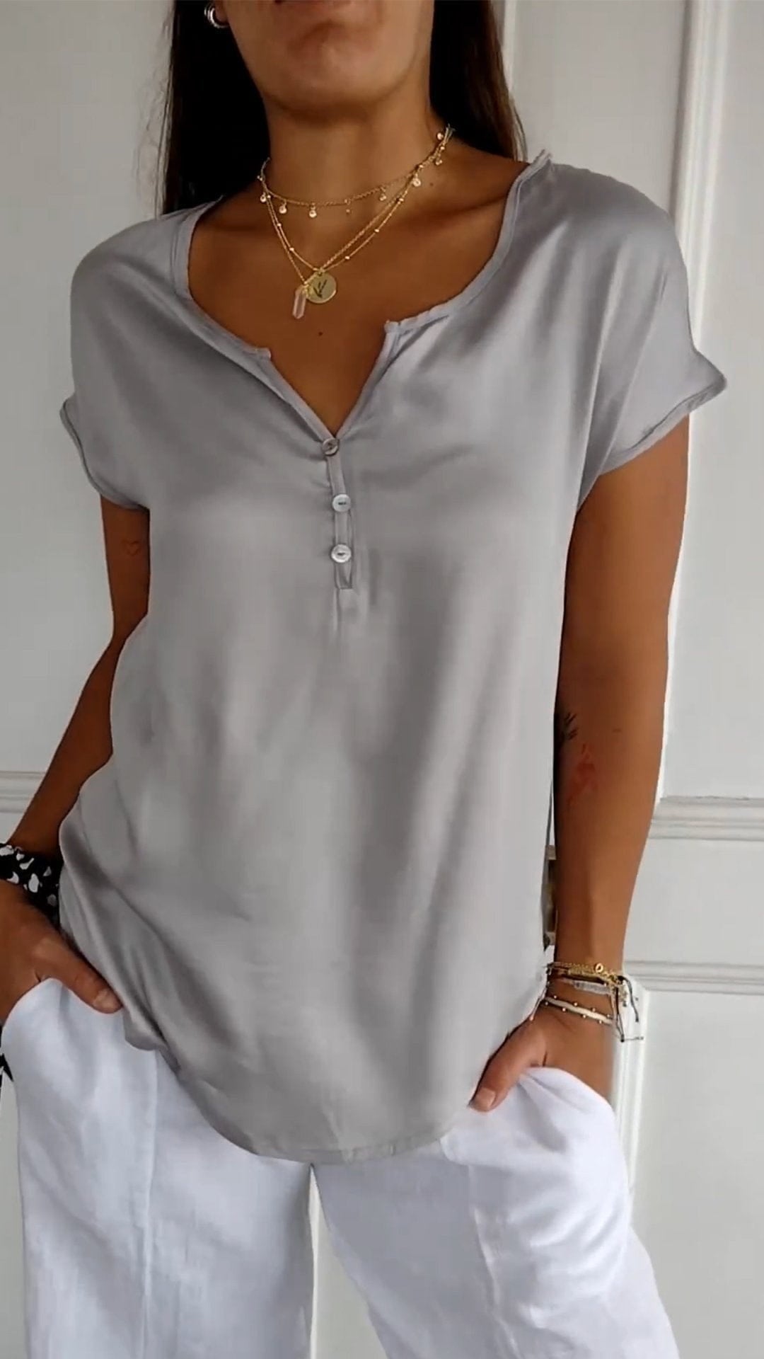 Lavinque Blouses Gris / S Blouse Décontractée Boutonnée | Chic | Fluide et Polyvalente