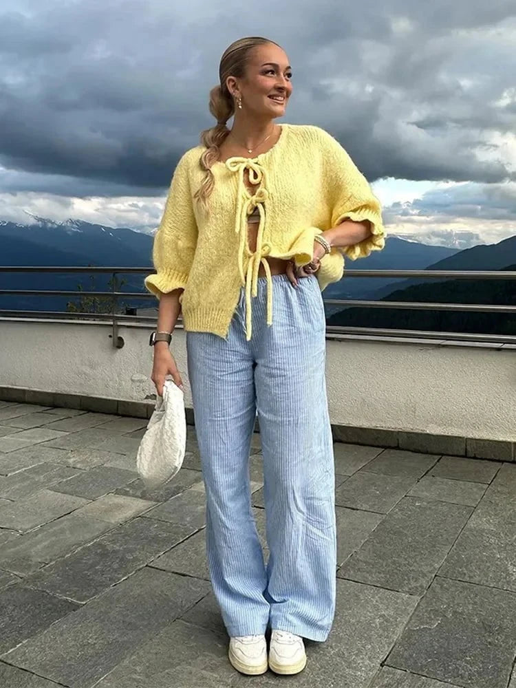 Lavinque Cardigan Cardigan Jaune Pastel à Nœuds | Manches Volants | Doux & Original