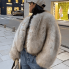 Lavinque Coats & Jacket Beige / S Veste Courte en Fausse Fourrure | Noire | Glamour et Audacieuse