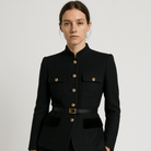 Lavinque Coats & Jacket Veste Blanche Structurée | Détails Noirs & Boutons Dorés | Chic Parisien