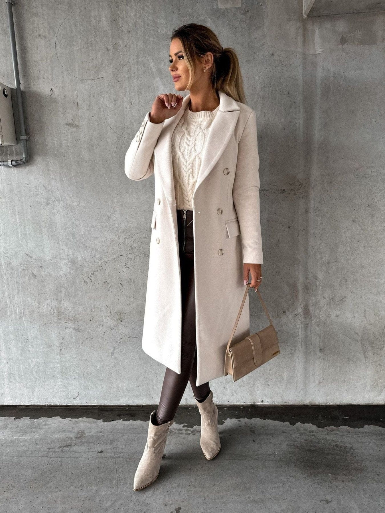 Lavinque Coats & Jackets Avoine d'Hiver / S Manteau Long Élégant | Crème | Chic, Structuré et Intemporel