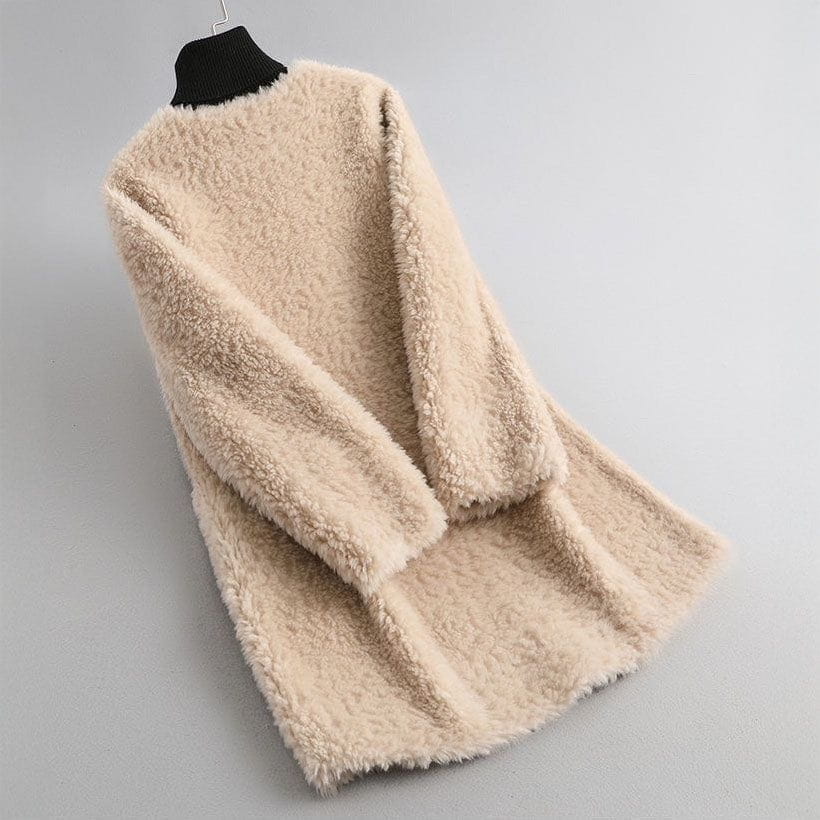 Lavinque Coats & Jackets Beige / S Manteau en Fourrure Synthétique | Doux | Élégance Cocooning