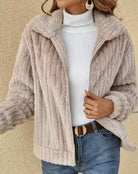 Lavinque Coats & Jackets Beige / S Veste en Fausse Fourrure | Chaude & Élégante | Hiver Confortable