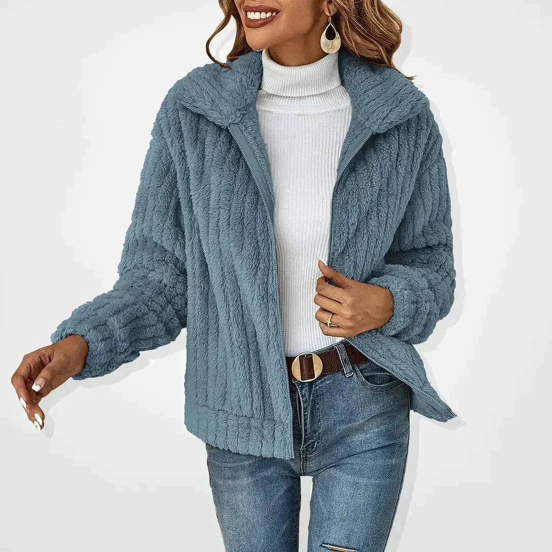 Lavinque Coats & Jackets Bleu / S Veste Douce en Fausse Fourrure  | Chaude et Élégante