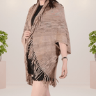 Lavinque Coats & Jackets Kaki / Taille Unique Poncho à franges bohème | Poncho | Élégance et chaleur décontractée