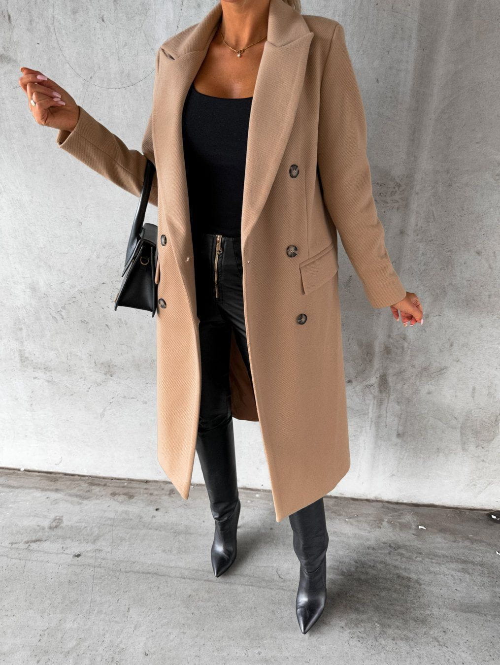Lavinque Coats & Jackets Manteau Long Élégant | Crème | Chic, Structuré et Intemporel