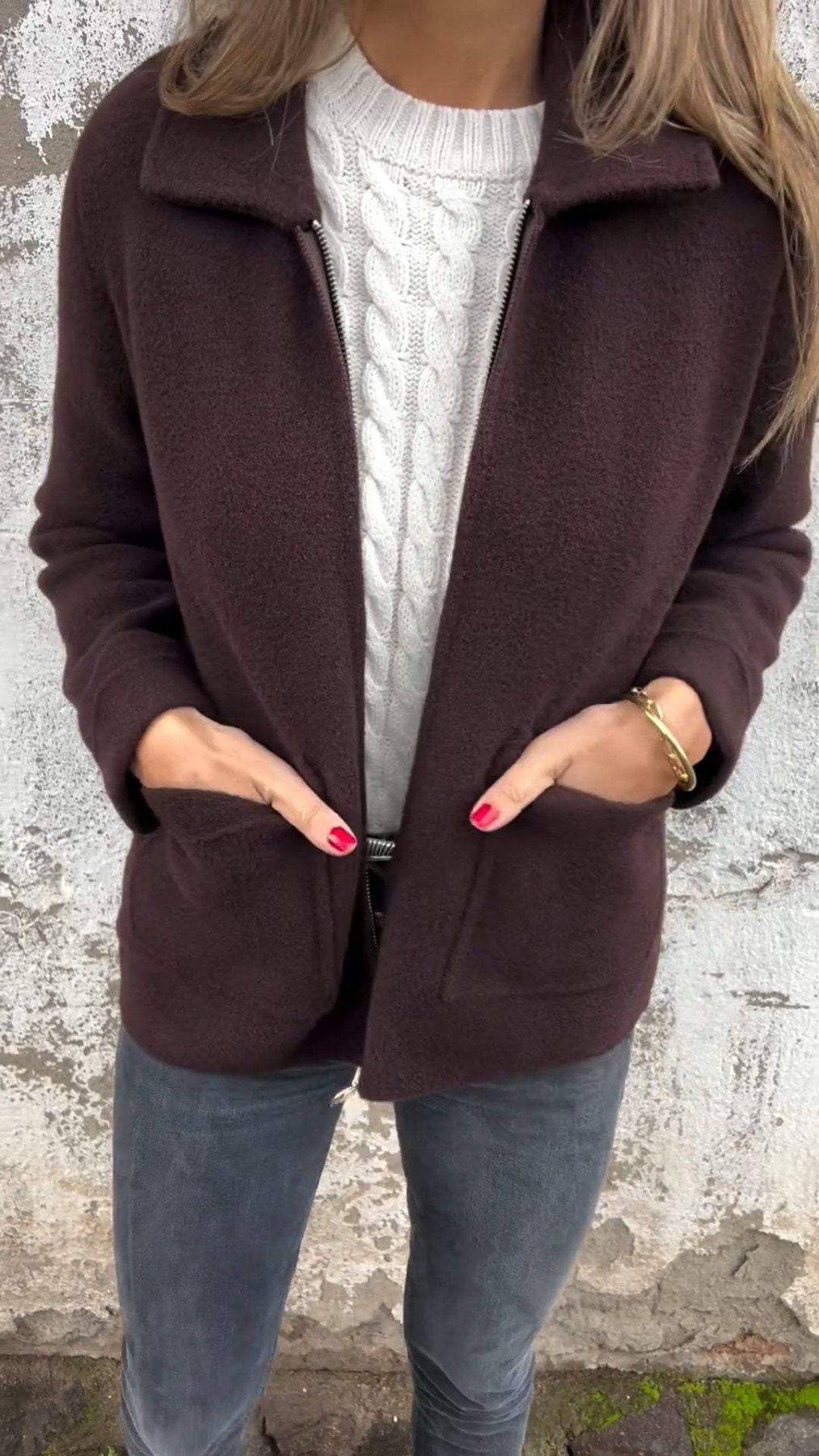 Lavinque Coats & Jackets Marron / S Veste Courte en Laine | Rouge Vif | Dynamique et Confortable