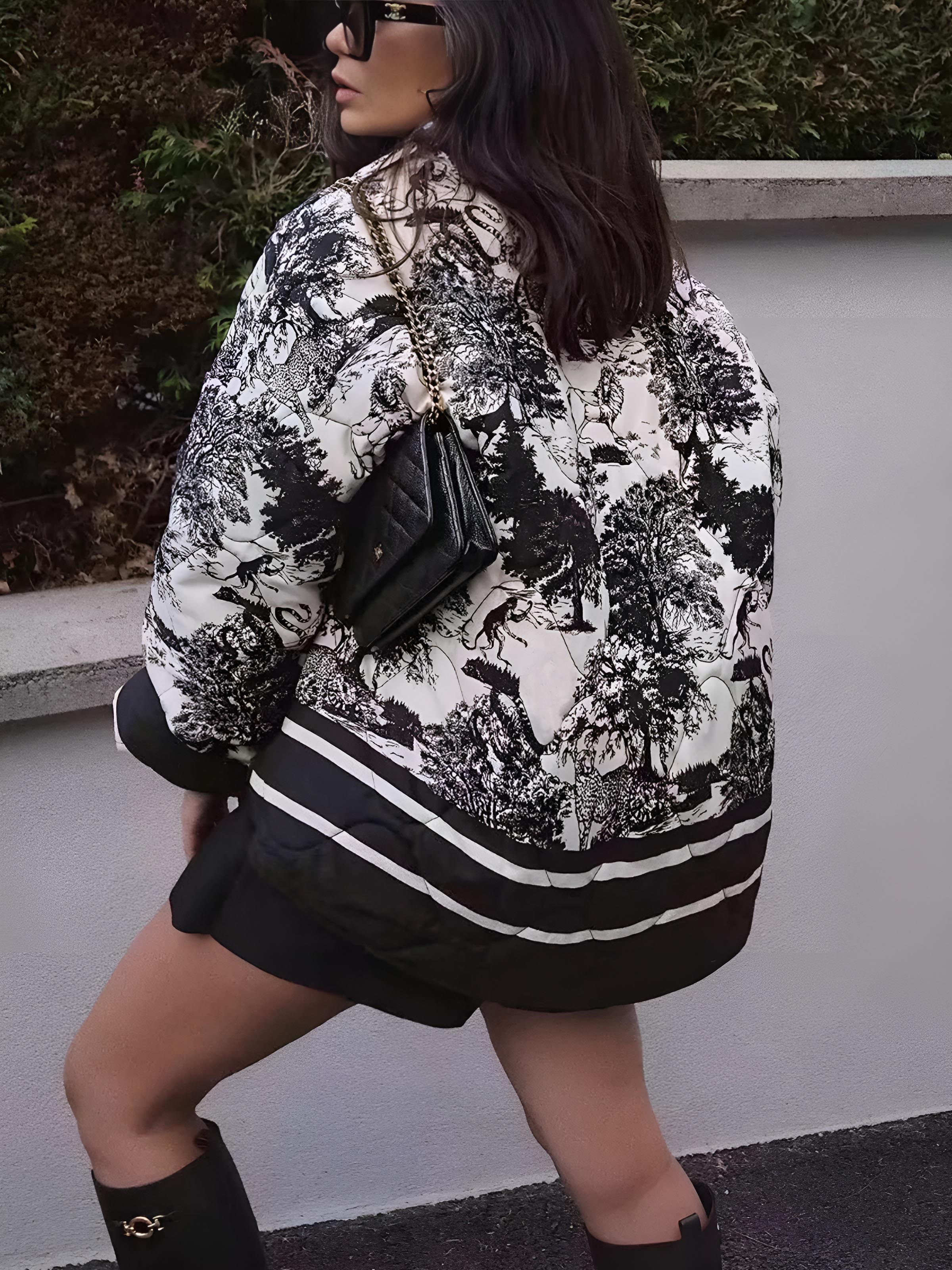 Lavinque Coats & Jackets Veste Imprimée | Toile de Jouy Noir & Blanc | Artistique & Chic