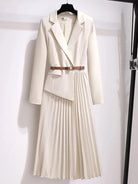 Lavinque Dress Beige / S Robe Blazer Plissée | Élégante | Chic et Structurée