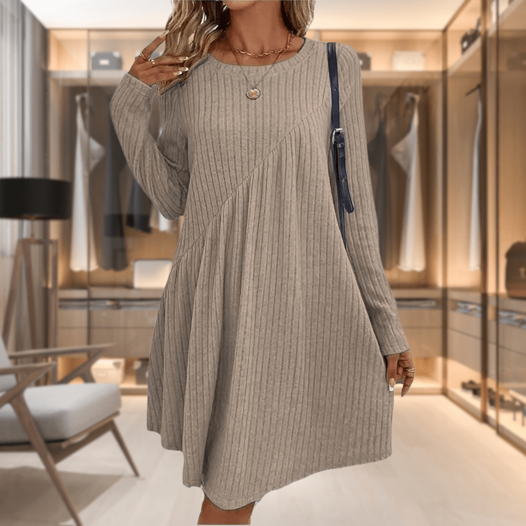 Lavinque Dress Beige / S Robe Pull Hiver | Maille Côtelée | Confort et Élégance