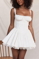Lavinque Dress Blanc / S Robe Courte Rouge à Bretelles | Romantique | Fluide et Féminine