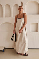 Lavinque Dress Blanc / S Robe Longue en Lin Minimaliste | Élégante | Légère et Naturelle