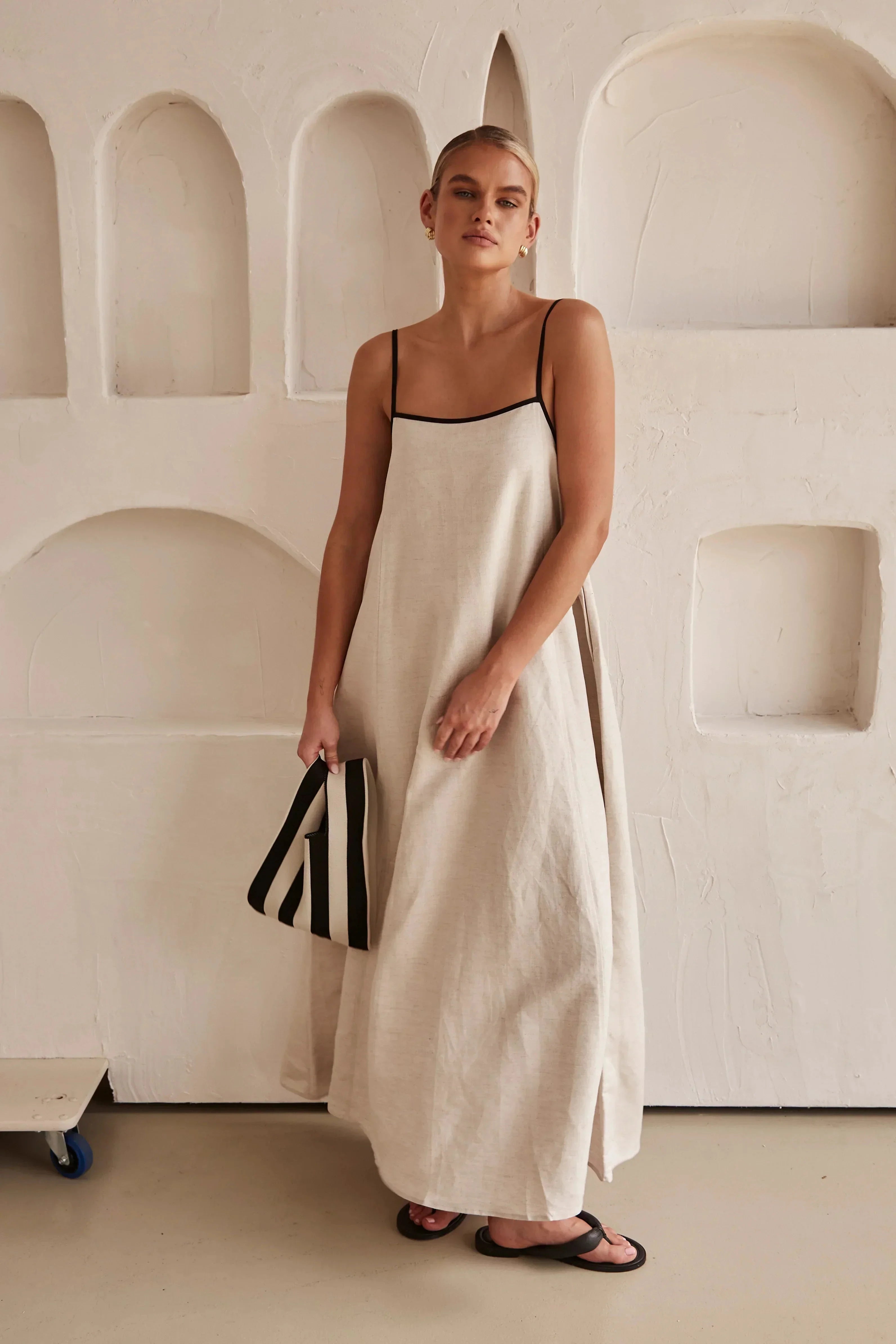 Lavinque Dress Blanc / S Robe Longue en Lin Minimaliste | Élégante | Légère et Naturelle
