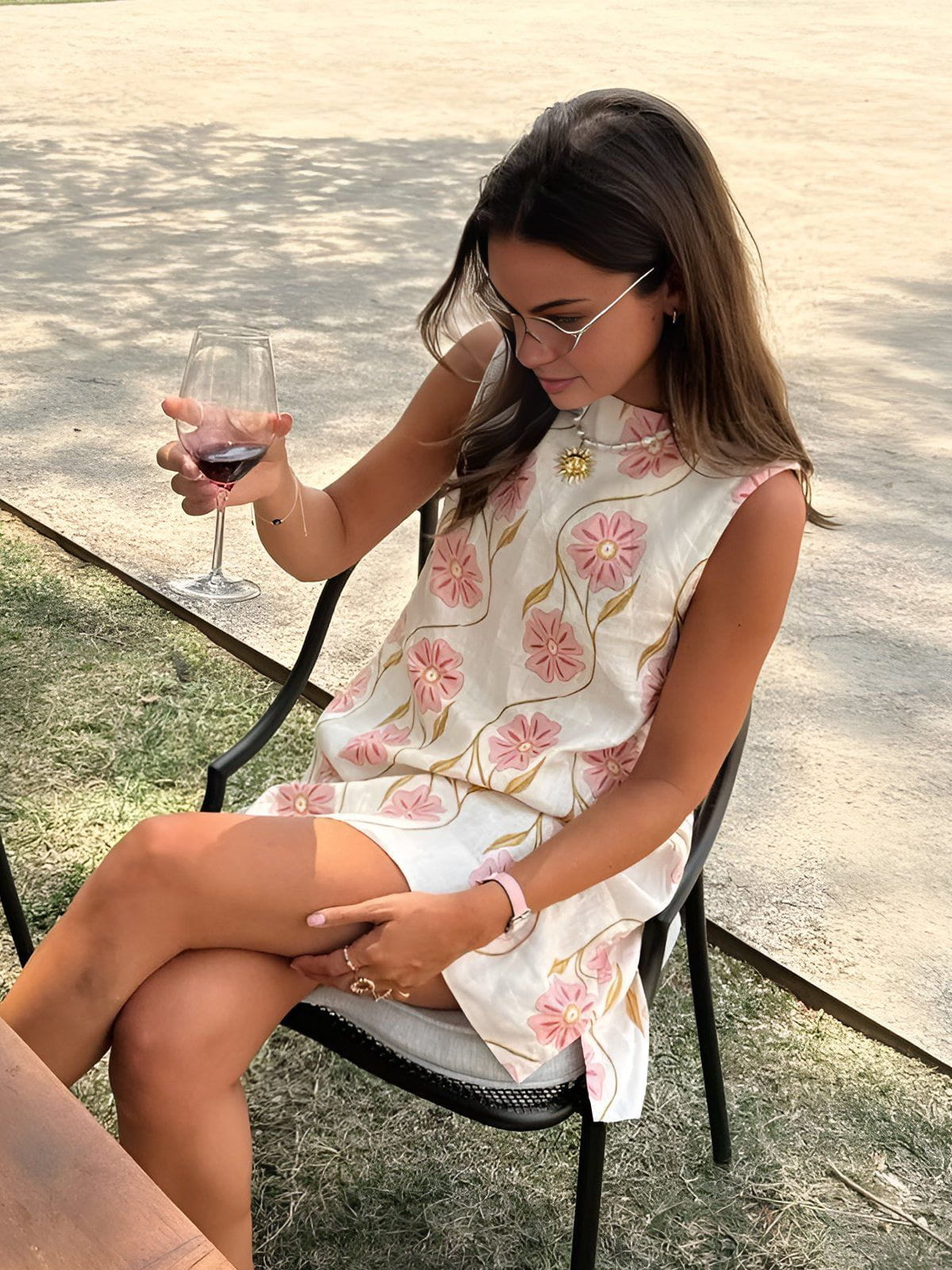 Lavinque Dress Blanc / XS Robe Courte Fleurie | Sans Manches | Chic et Légère