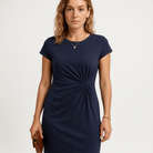 Lavinque Dress Bleu marine / XS Robe Noire Ajustée | Plissée à la Taille | Élégante & Polyvalente