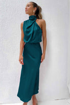 Lavinque Dress Bleu pétrole / S Robe Longue Satinée | Vert Sauge | Col Drapé Élégant