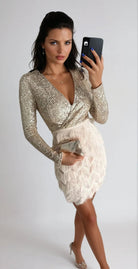 Lavinque Dress Champagne / S Robe Courte à Volants & Paillettes | Manches Longues | Glamour et Structurée