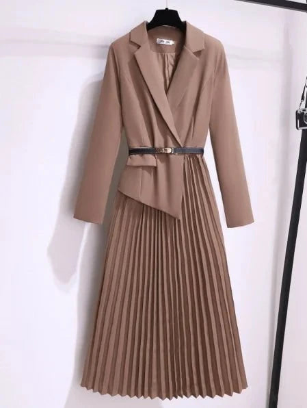 Lavinque Dress Marron / S Robe Blazer Plissée | Élégante | Chic et Structurée