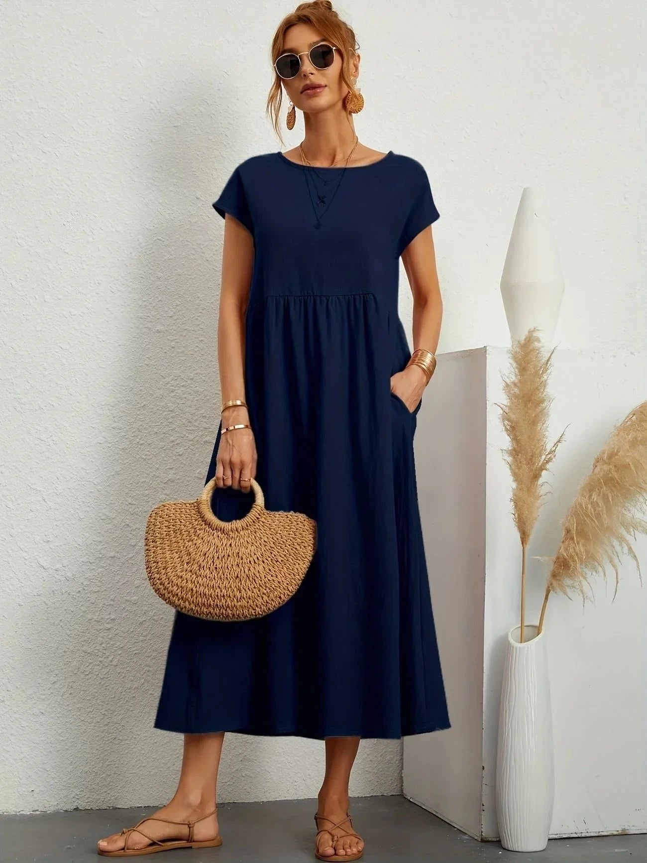 Lavinque Dress Noir / S Robe Longue | Coupe Ample | Élégance Décontractée
