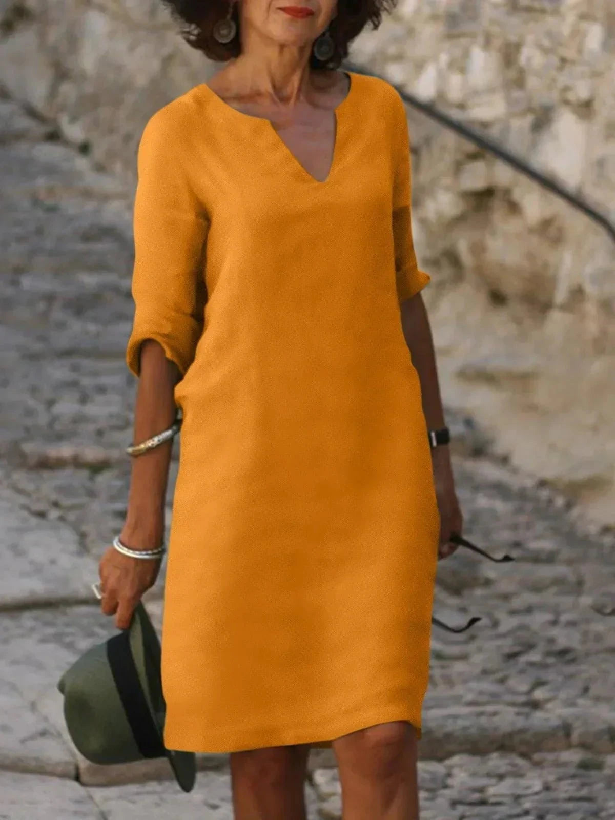 Lavinque Dress Orange / S Robe Droite en Lin Noire | Col Fendu | Légère et Décontractée