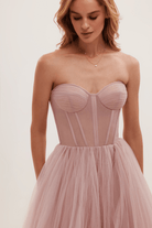Lavinque Dress Robe Bustier Noire | Tulle | Dramatique et Élégante