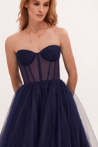 Lavinque Dress Robe Bustier Noire | Tulle | Dramatique et Élégante