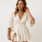 Lavinque Dress Robe Courte Brodée Écrue | Bohème Chic | 100% Coton