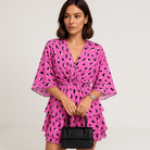 Lavinque Dress Robe Courte Imprimée Tropicale | Noire à Feuillage | Légère & Élégante