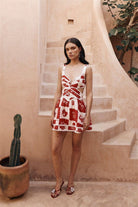 Lavinque Dress Robe Courte Patchwork Rouge et Blanche | Bohème | Légère et Estivale