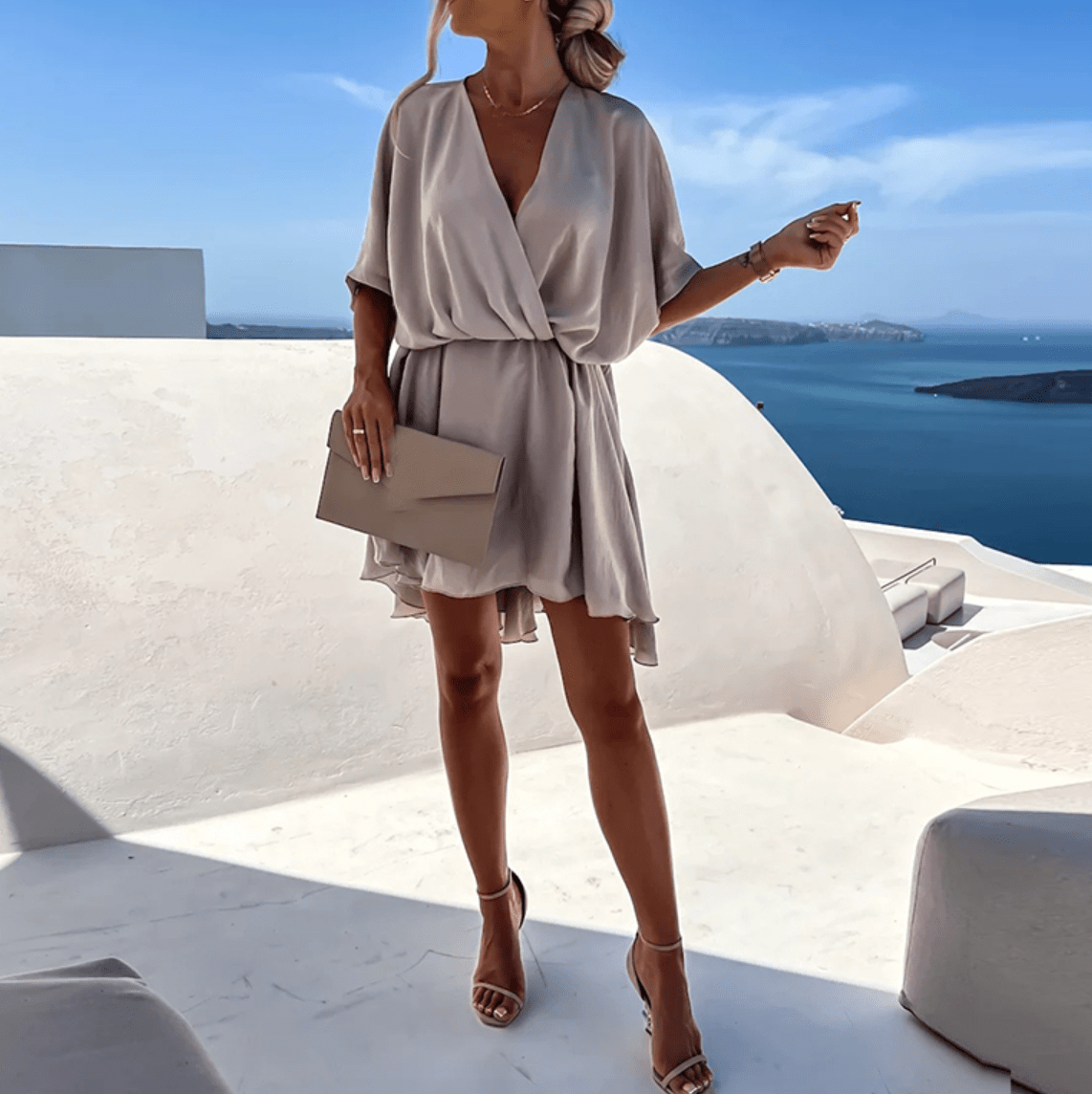 Lavinque Dress Robe Courte Satinée | Fluide | Légère et Élégante