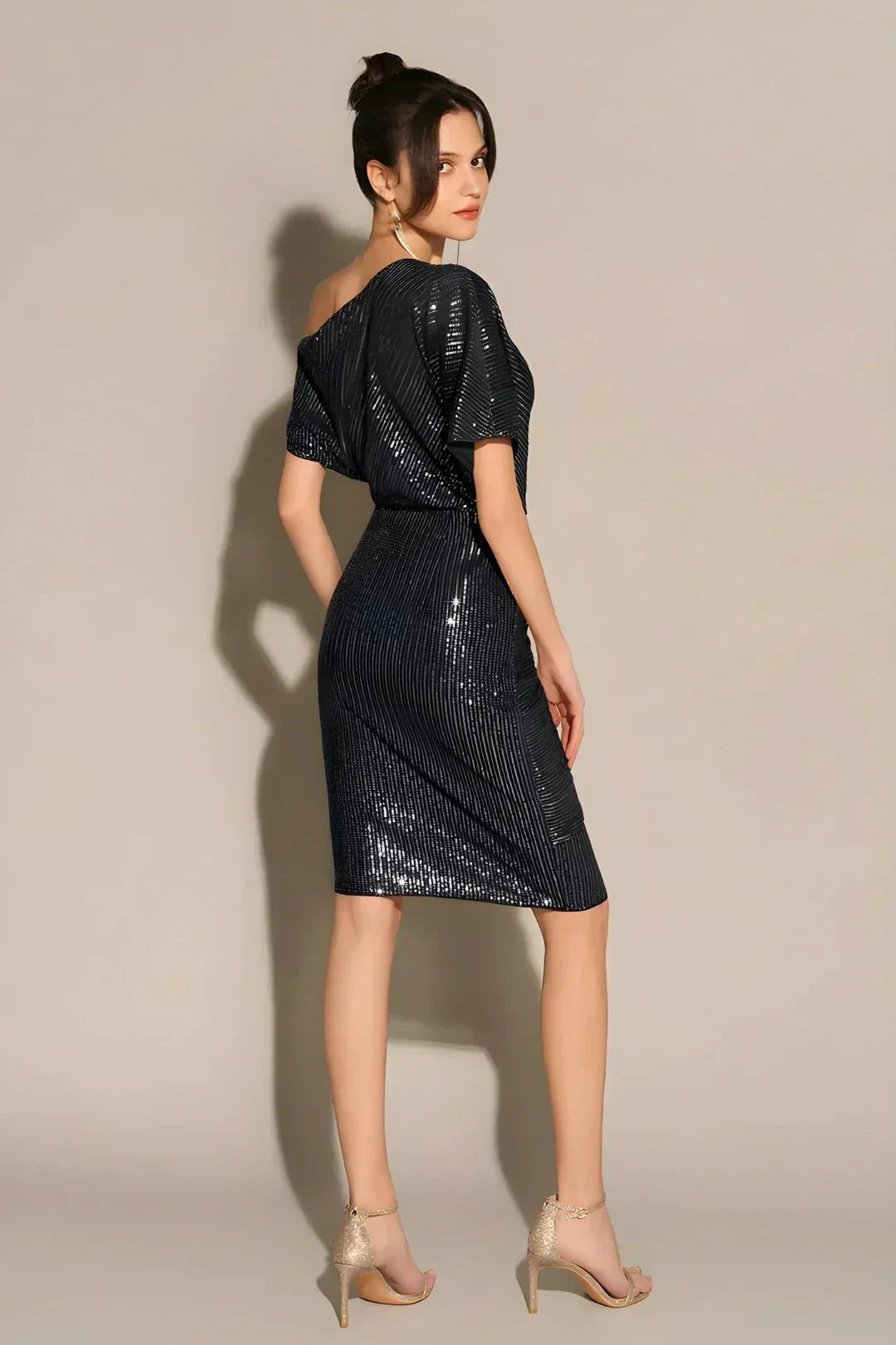 Lavinque Dress Robe de Soirée Pailletée | Asymétrique Noire | Glamour Moderne