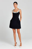 Lavinque Dress Robe Évasée à Bretelles | Élégance & Féminité | Look Chic