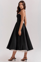 Lavinque Dress Robe Évasée | Satin | Élégance et Raffinement